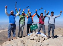 صعود گروه کوهنوردی شیرینو به ارتفاع ۴ هزارمتری قله بل
